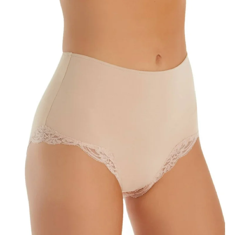 seamless convertible panties for women for different outfitsDelicious With Lace Hipster Brief Panty In Nude