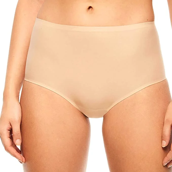 moisture wicking panties for women during workoutsChantelle 2647, Soft Stretch Seamless Brief Panty