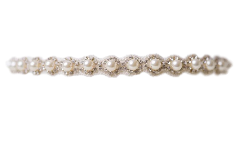 see - through women garters for allureThe Ivory Pearl Toss Garter