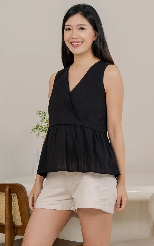 Elliani Nursing Top in Black