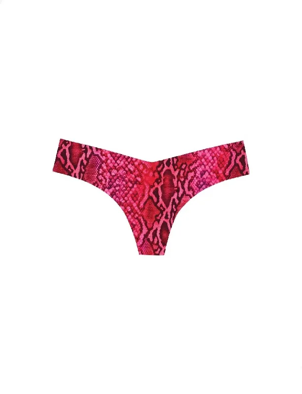 wireless women thongs for a comfortable and wire - free experienceWomen's Printed Low Rise Thong In Viper Candy Apple