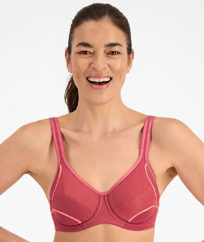 seamless backless bras for summer dressesBerlei Electrify Underwire Sports Bra - Archie Rose