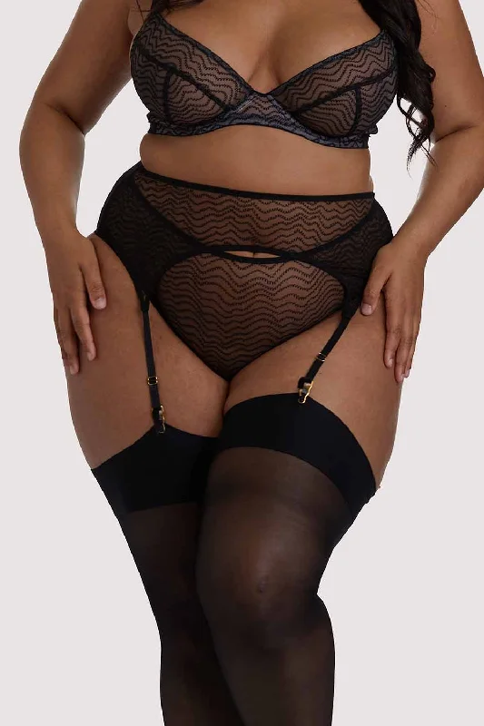 minimizer plus size bras for curvy figuresBrianna Black Mesh Suspender