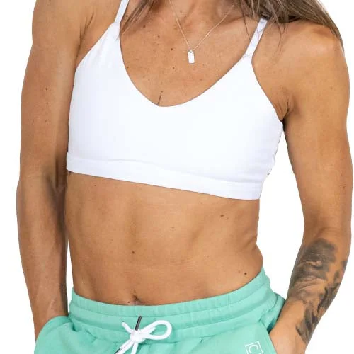 seamless sports bras for minimal chafingMove Free Bra | White