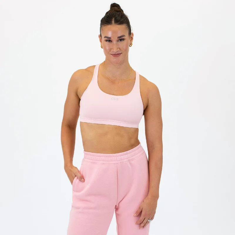 petite women sport bra with proper fitIsla Sports Bra - Medium Support